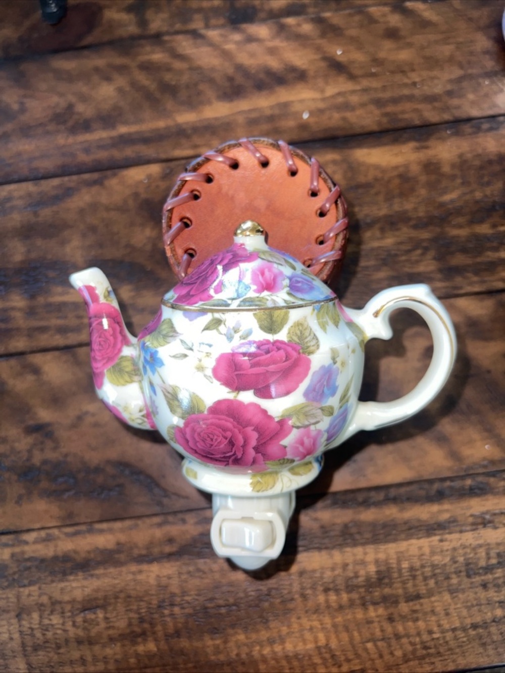 Floral Ceramic Teapot Wall Night Light - Pink Rose Pattern